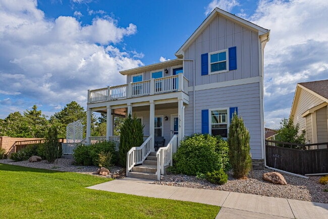 Building Photo - Beautiful mountain views from a Gold Hill Mesa corner lot with a hot tub!
