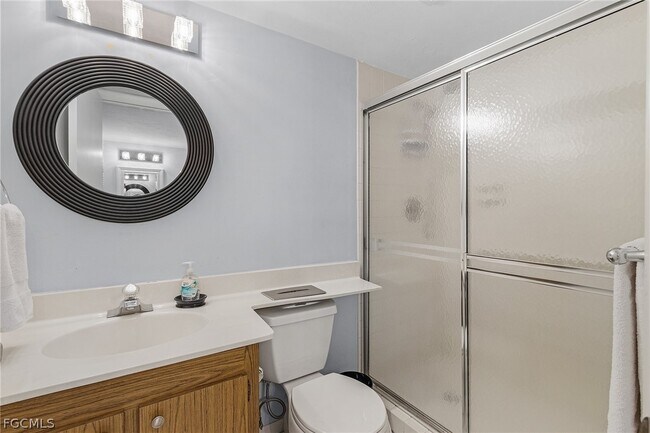 Building Photo - 4384 Bowsprit Ct