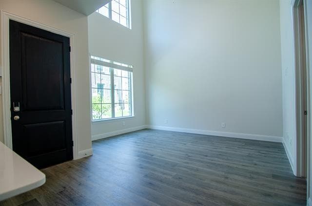 Building Photo - 4541 Cinema St