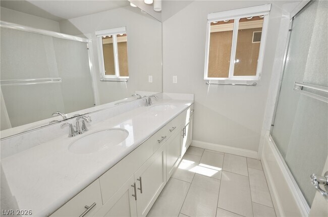 Building Photo - 5736 W Brimstone Hill Ave