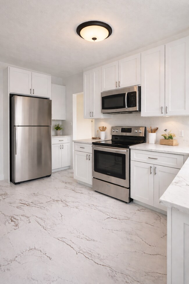 Building Photo - 211 N Vendome St