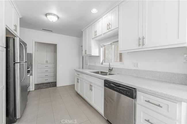 Building Photo - 11941 183rd St