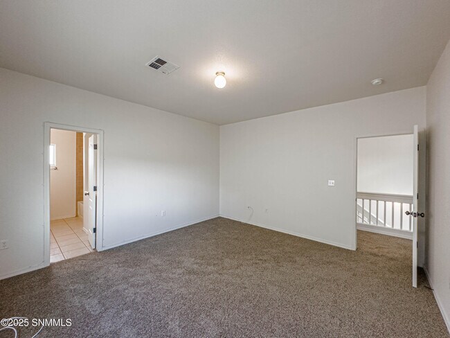 Building Photo - 3742 Piedras Negras Dr