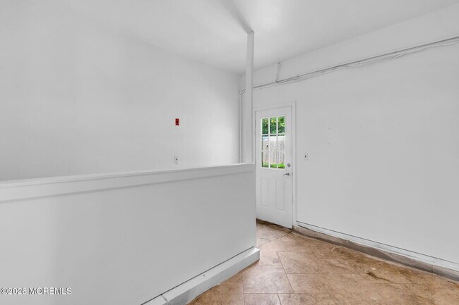 Building Photo - 809 Commonwealth Blvd