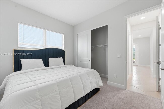 Building Photo - 15239 Goldfinch Cir