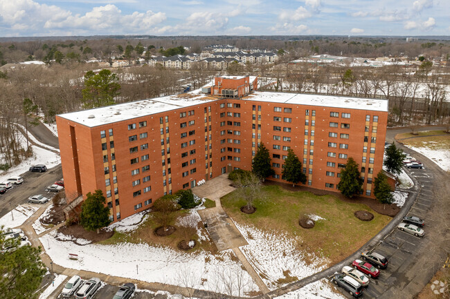 Aerial Context - Renaissance Apartments