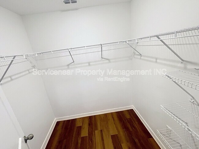 Building Photo - 9605 Mulberry Marsh Ln