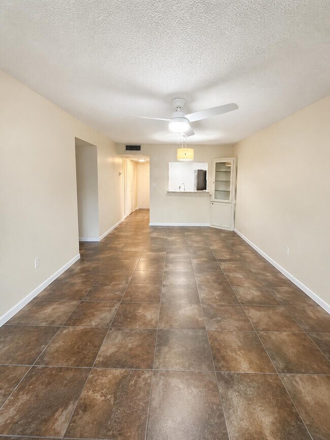Building Photo - 4147 NW 90th Ave
