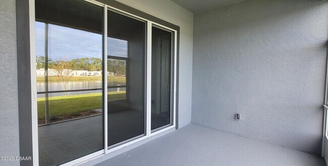 Building Photo - 111 Longridge Ln