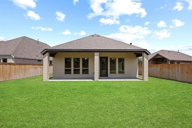 Building Photo - 18511 Wolf Mountain Ln