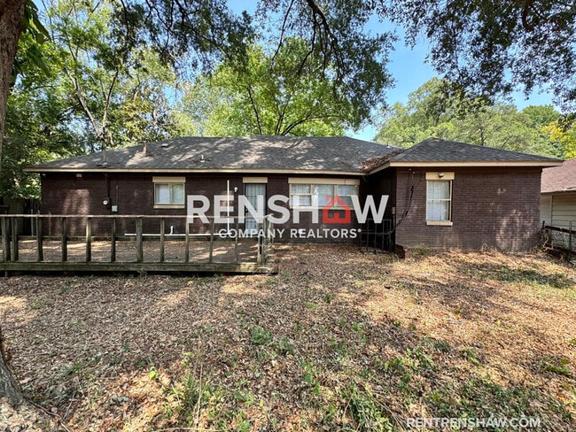 Building Photo - 4933 Teal Ave