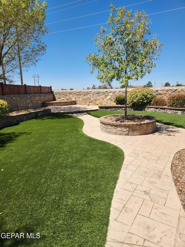 Building Photo - 4001 Tuscany Hills Pl