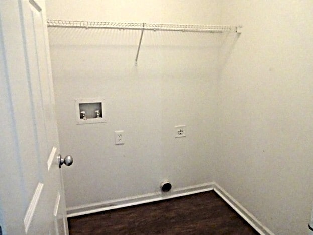 Building Photo - 521 San Dra Way