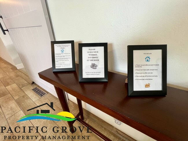 Building Photo - Furnished Single Family Home in Pacific Grove available NOW!