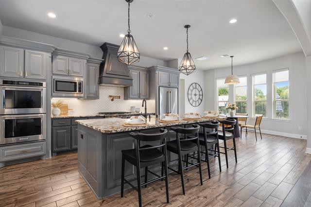 Building Photo - 204 Old Grove Rd