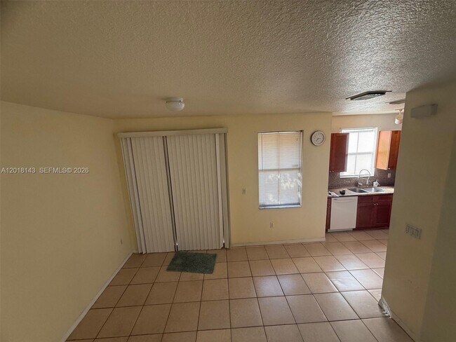 Building Photo - 10870 SW 243rd Ln