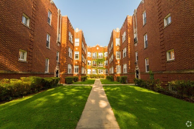 Building Photo - 929-935 Michigan Ave