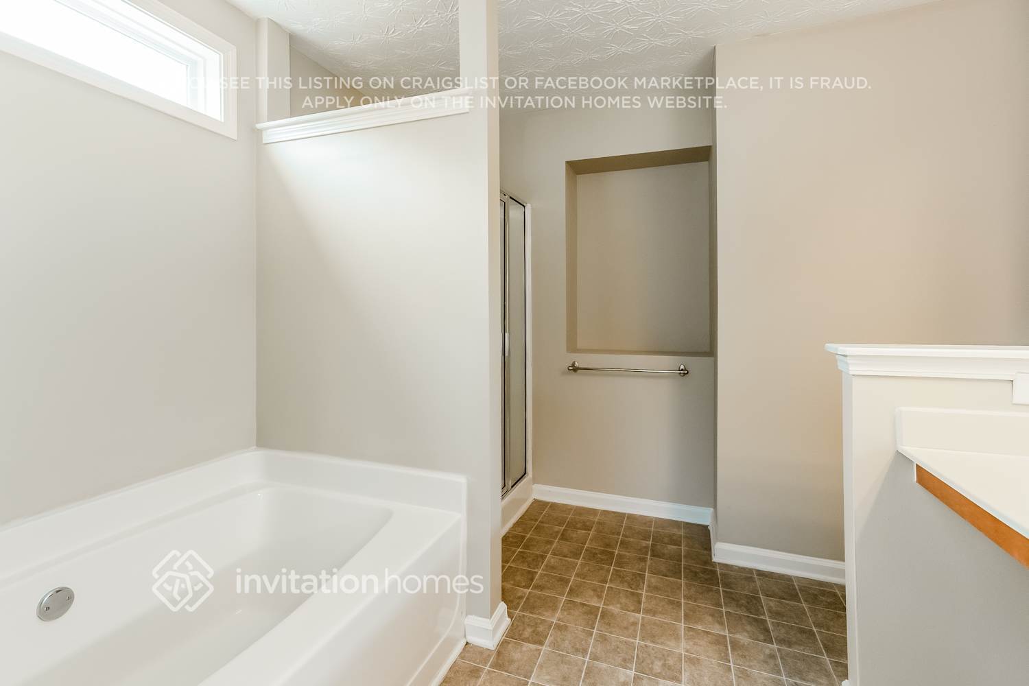 Building Photo - 200 Quince Rd