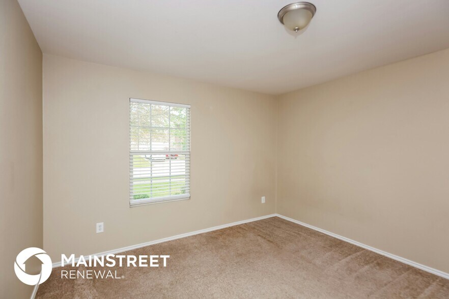 Building Photo - 1405 Krista Dr