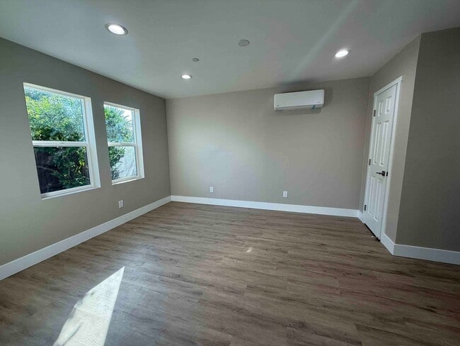 Building Photo - Brand New 1 Bedroom In Tahoe Park