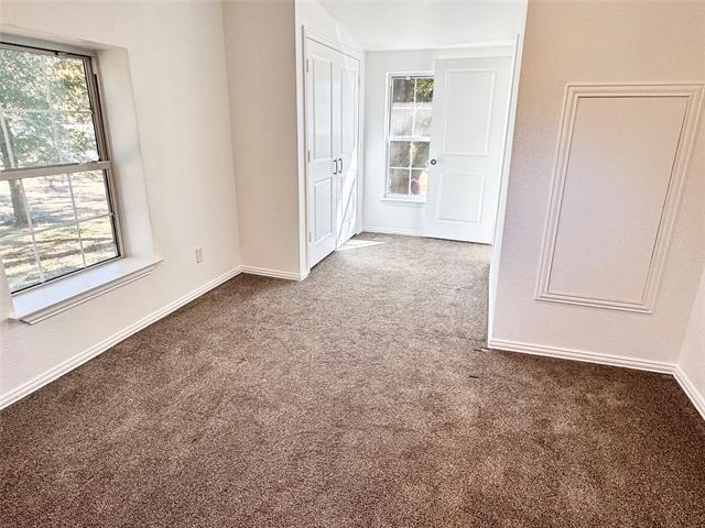 Building Photo - 921 Bradleys Bend