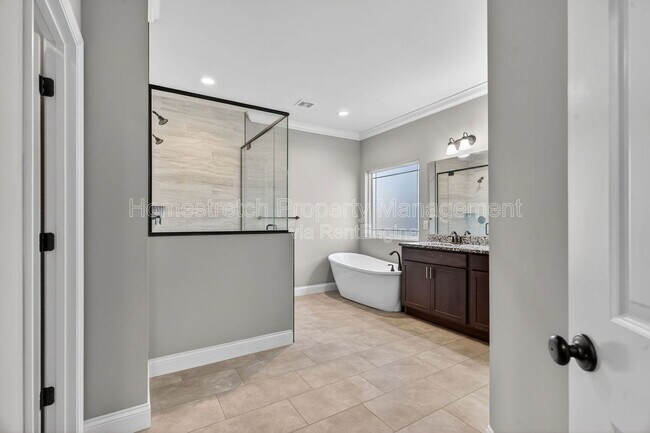 Building Photo - 4 Arancio Ct