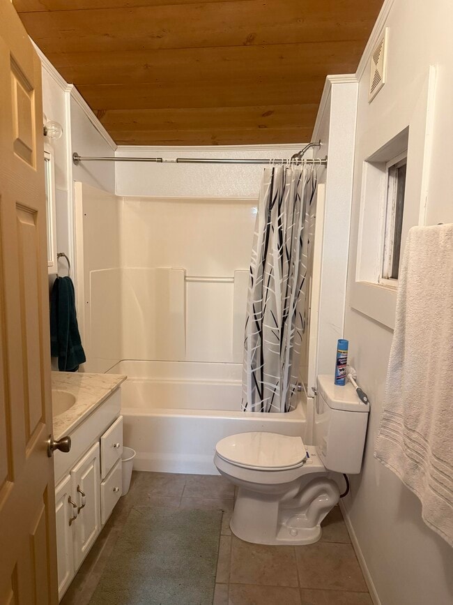 Building Photo - 1715 Co Rd 11