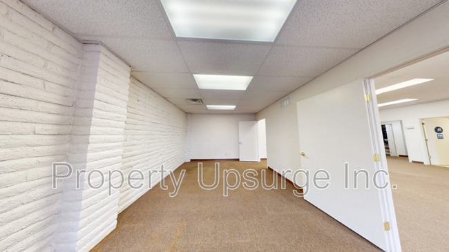 Building Photo - 4216 Shasta Dam Blvd