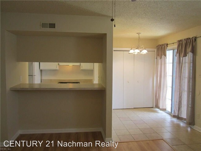 Building Photo - 2 br, 1 bath House - 3752 A Towne Point Road