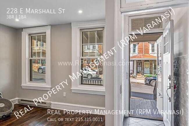 Building Photo - Spacious 3-Story Gem in Norristown with Mo...