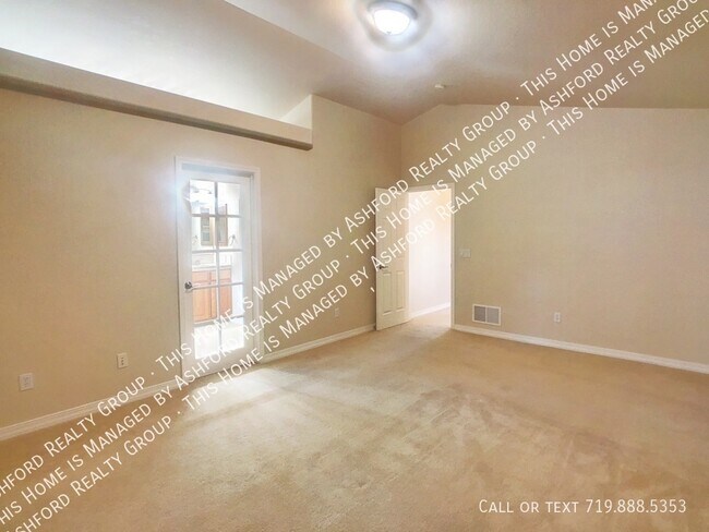 Building Photo - 9931 Red Sage Dr