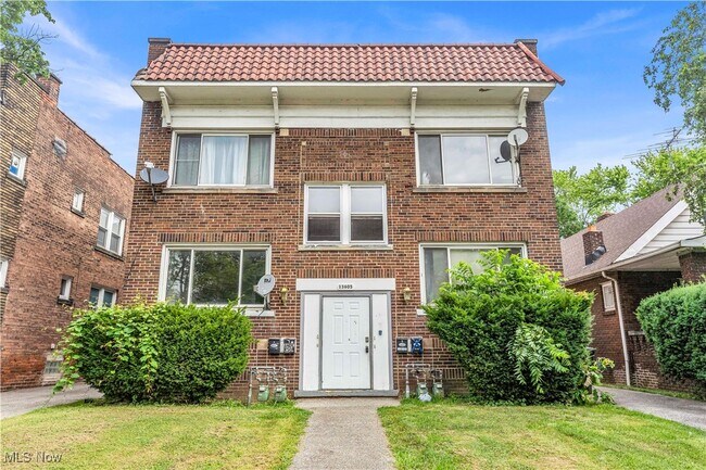Primary Photo - 13605 Othello Ave