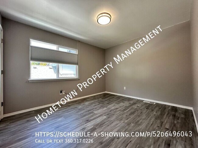 Building Photo - 5036 Chambers Creek Loop SE
