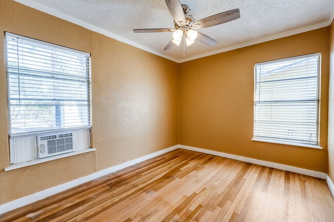 Building Photo - WILSHIRE VILLAGE 3-BEDROOM