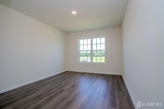 Building Photo - 3403 Jordan Dr