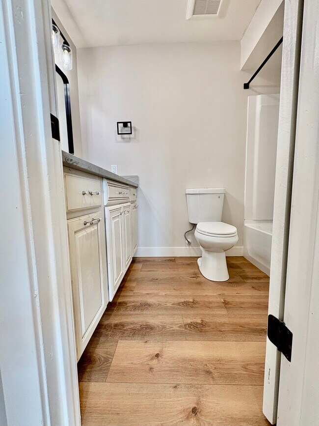 Building Photo - 17220 E Desert Ln