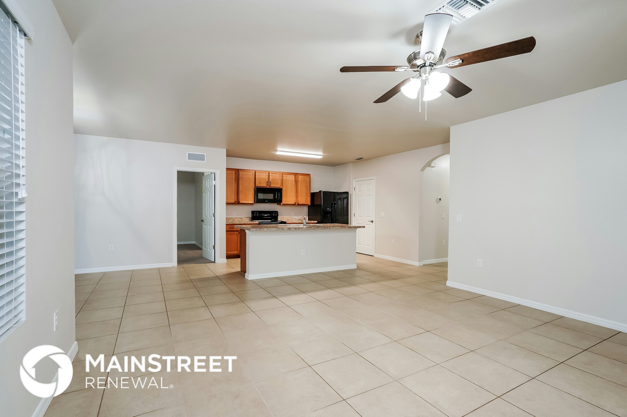 Building Photo - 3451 Acapulco Cir