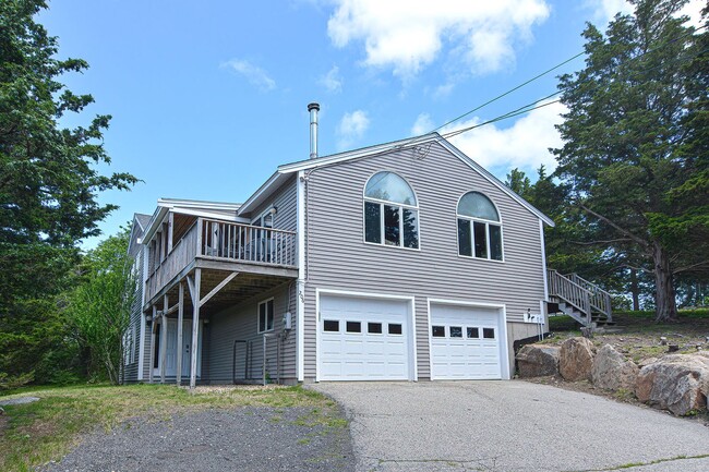 Primary Photo - Winter Rental: Wingaerchic (Dog-friendly!)