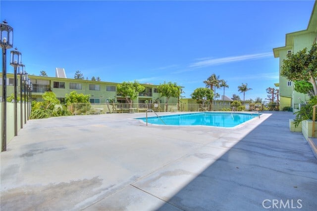 Building Photo - 1301 S Atlantic Blvd