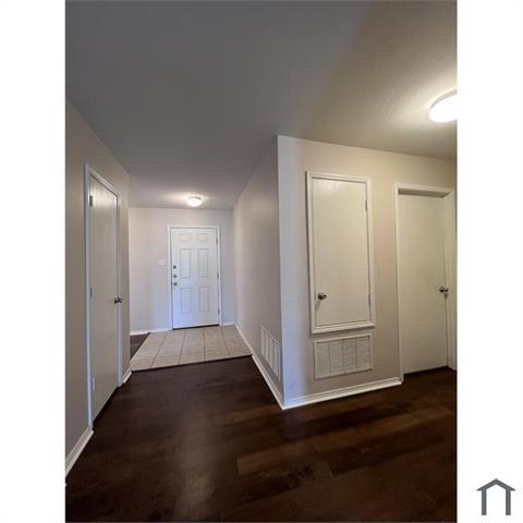 Building Photo - 5405 Shady Springs Trail
