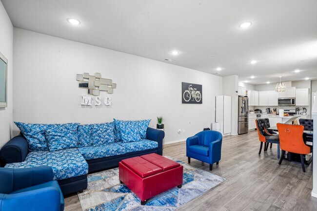 Building Photo - 15708 NW Blueblossom St
