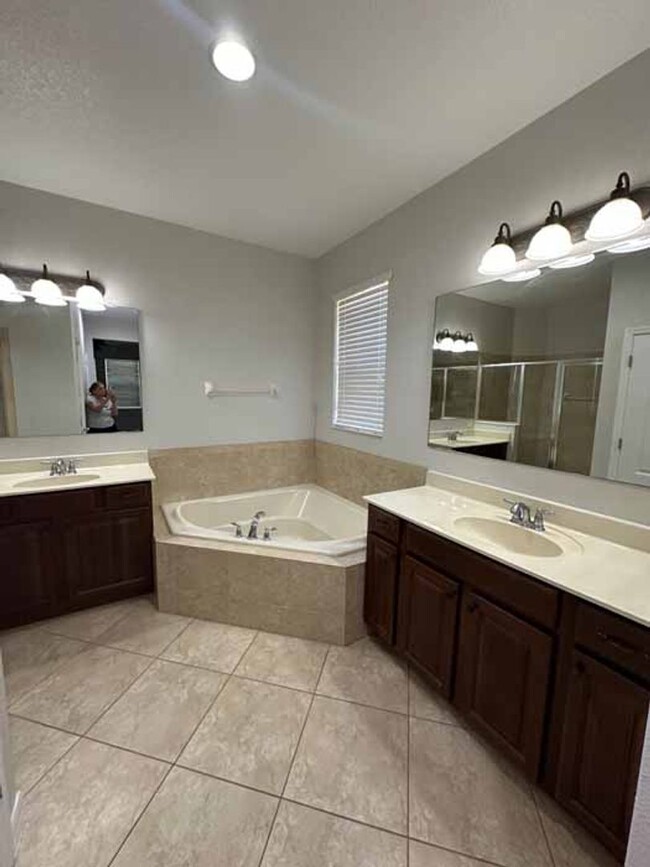 Building Photo - 4/3 Rental Home-Reserve at Minneola