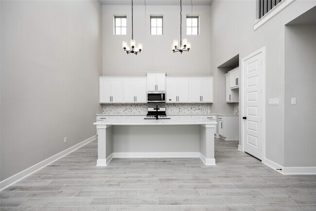 Building Photo - 24130 Elkhorn Gln Ln