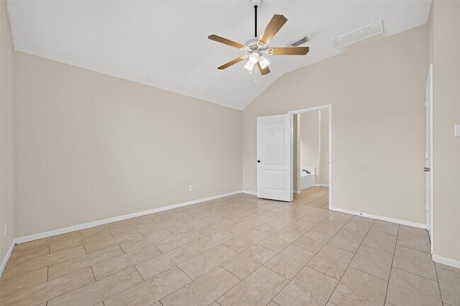 Building Photo - 17230 Hollow Sands Ct