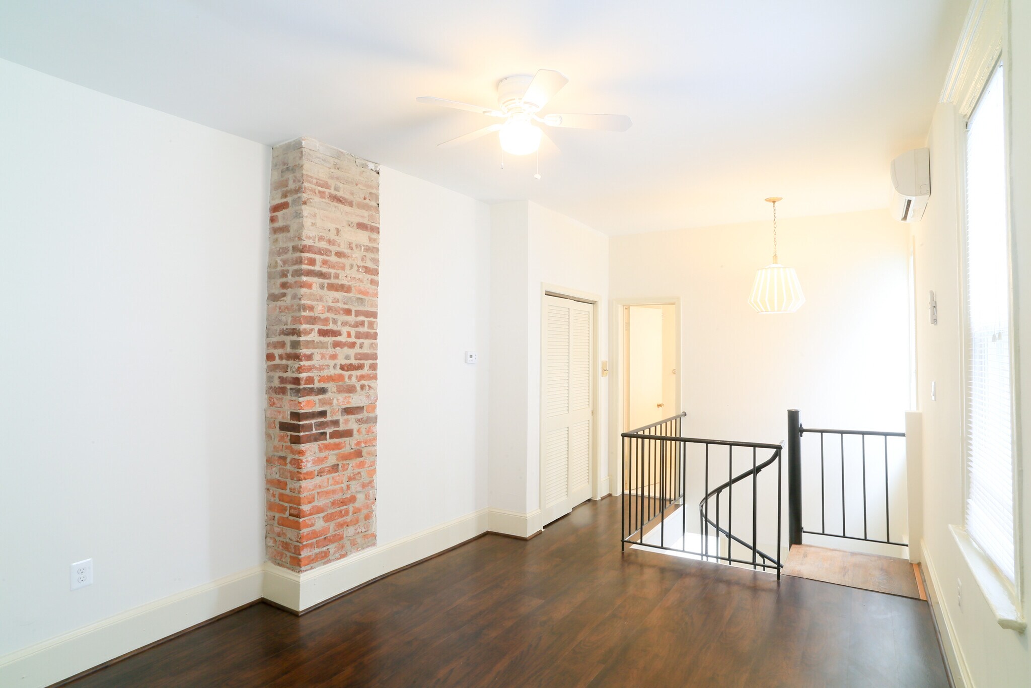 Building Photo - 2129 N St NW