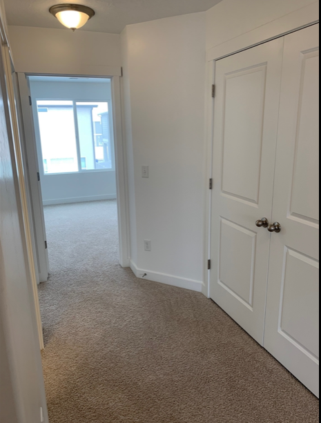 Building Photo - 458 S Pegasus Way