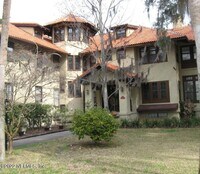 Building Photo - 212 St Johns Ave