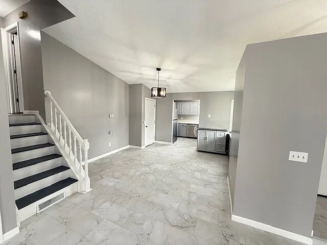 Building Photo - 2509 Dogwood Ln