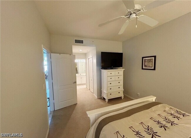 Building Photo - 8680 Cedar Hammock Cir