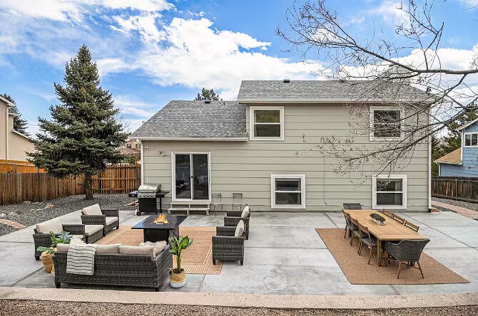 Building Photo - 7120 Nettlewood Pl